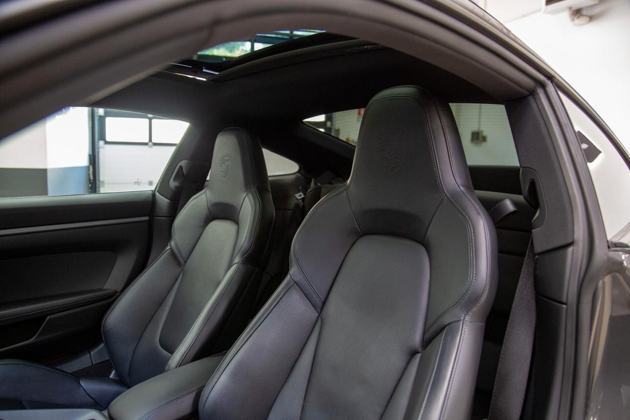 Porsche 911 Carrera IVA, APPROVED