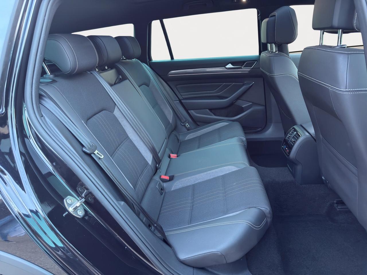 Volkswagen Passat Alltrack 2.0 TDI 200 CV 4MOTION DSG - 2021
