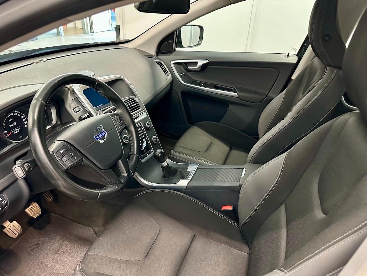 Volvo XC 60 XC60 I 2014 2.0 d3 Business 136cv
