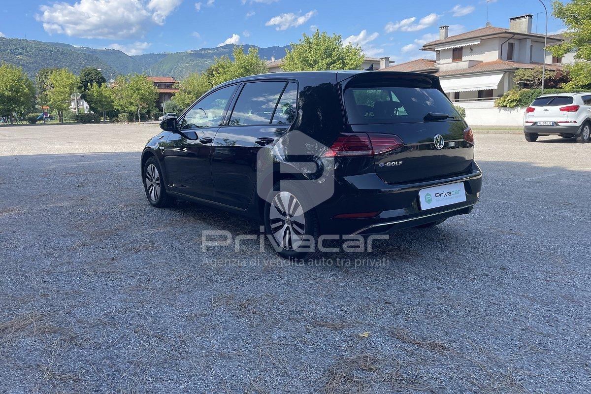 VOLKSWAGEN e-Golf 136 CV