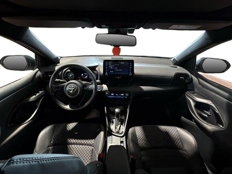 Toyota Yaris Yaris 1.5h Lounge
