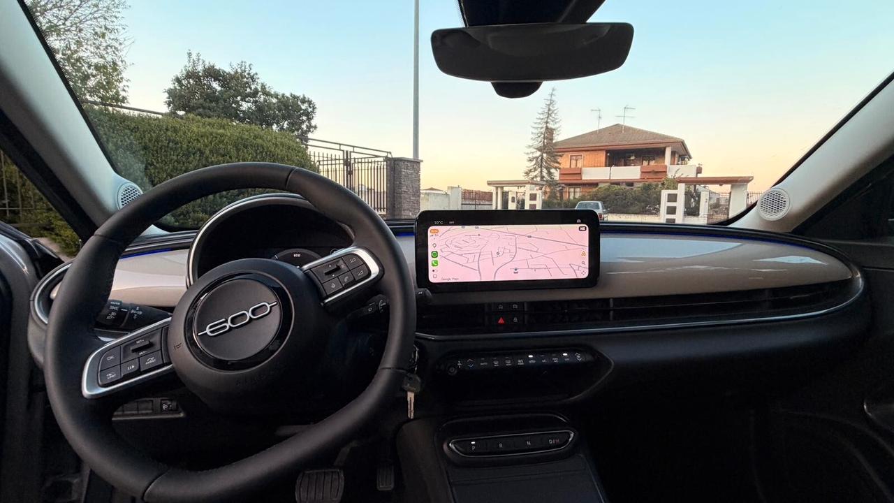 Fiat 600 Hybrid 145 CV DCT MHEV Icon