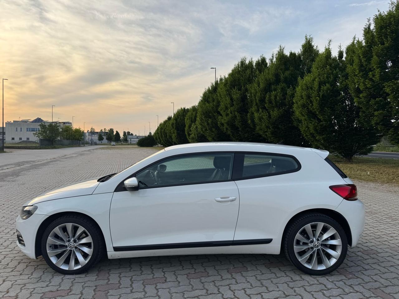 Volkswagen Scirocco 1.4 TSI 160CV