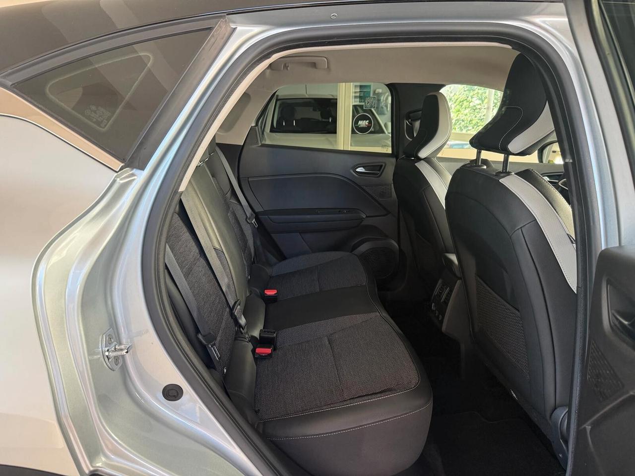 Renault Captur TCe 100 CV Intens