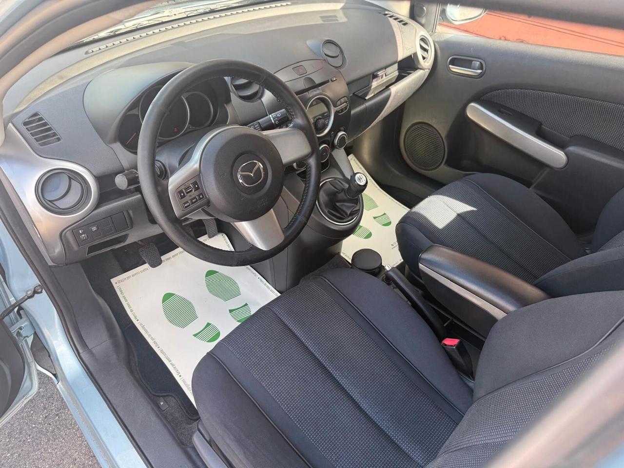 Mazda 2 Mazda2 1.3 16V 86CV 5p. Sport Gen.