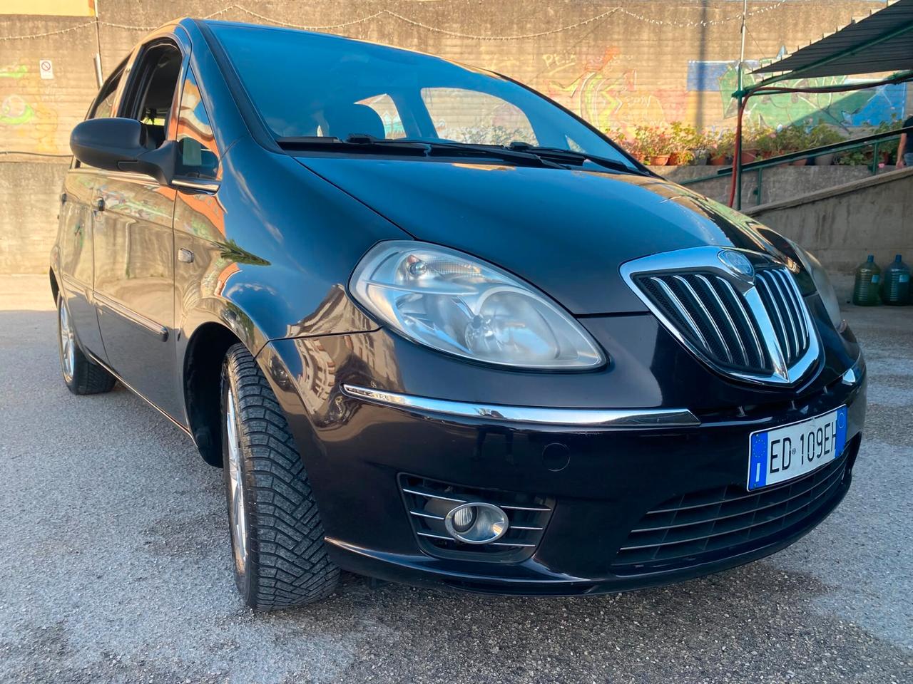 Lancia MUSA 1.3 Mjt restyling full opt 2011