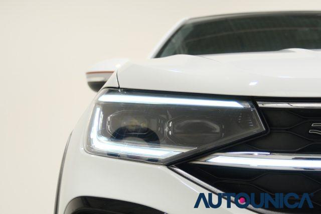 VOLKSWAGEN Taigo 1.0 TSI 110 CV DSG R-LINE FULL LED TETTO PANORAMA