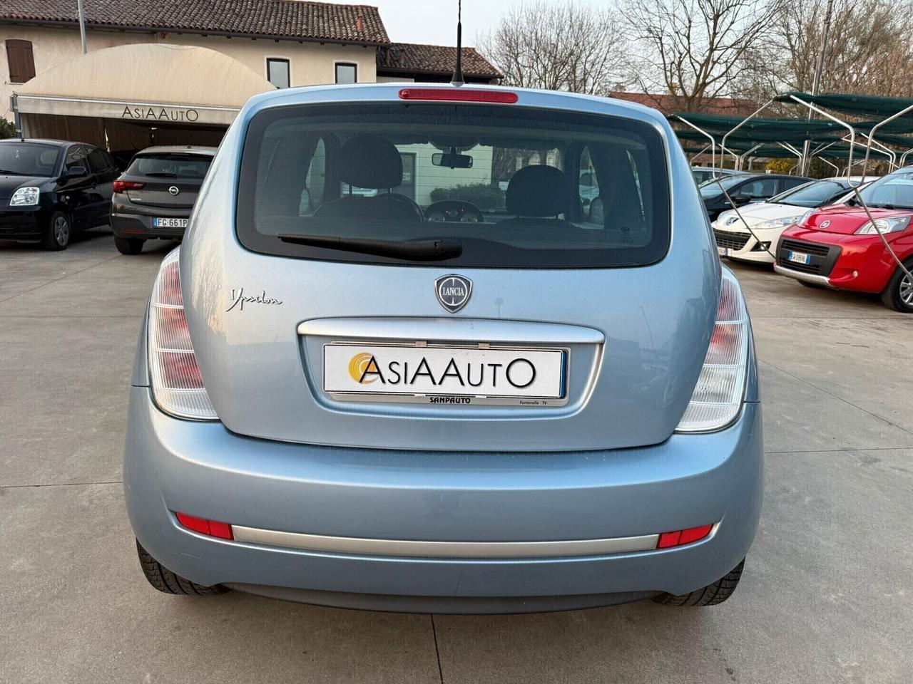 Lancia Ypsilon 1.2 NEO-PATENT. 87.000KM