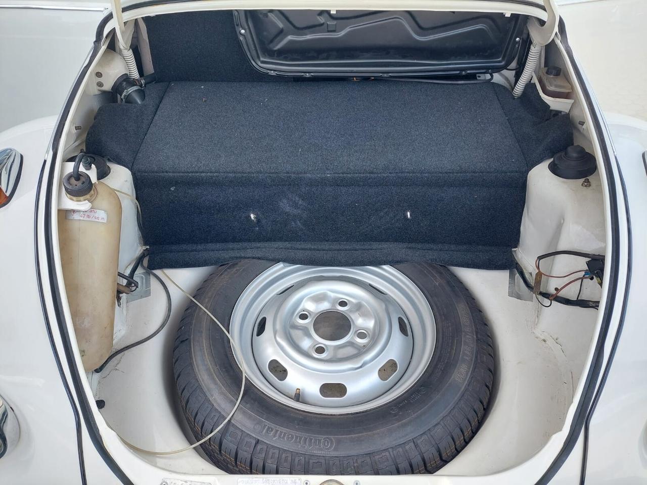 Volkswagen Maggiolino 1303 Cabrio