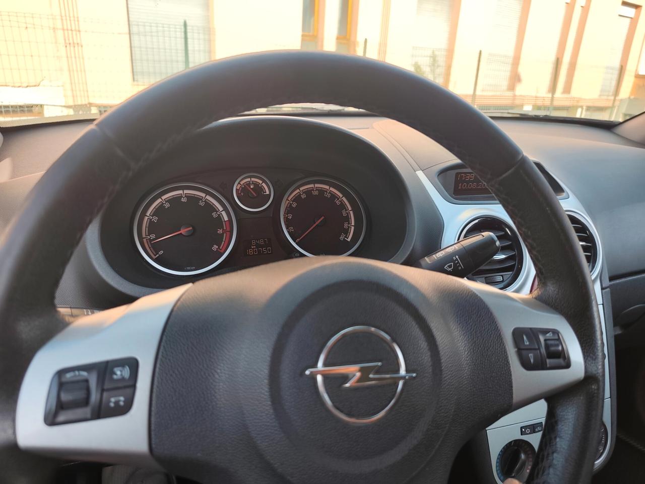 Opel Corsa 1.2 Benz euro 5 3 porte