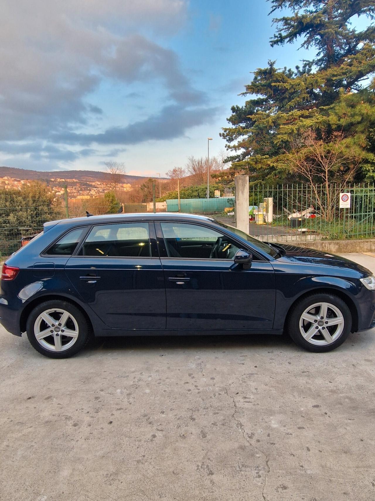 Audi A3 35TFSI 150CV 2019 - Garanzia 12 Mesi
