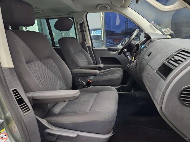 Volkswagen T5 Caravelle CARAVELLE 2.5 TDI 9 POSTI
