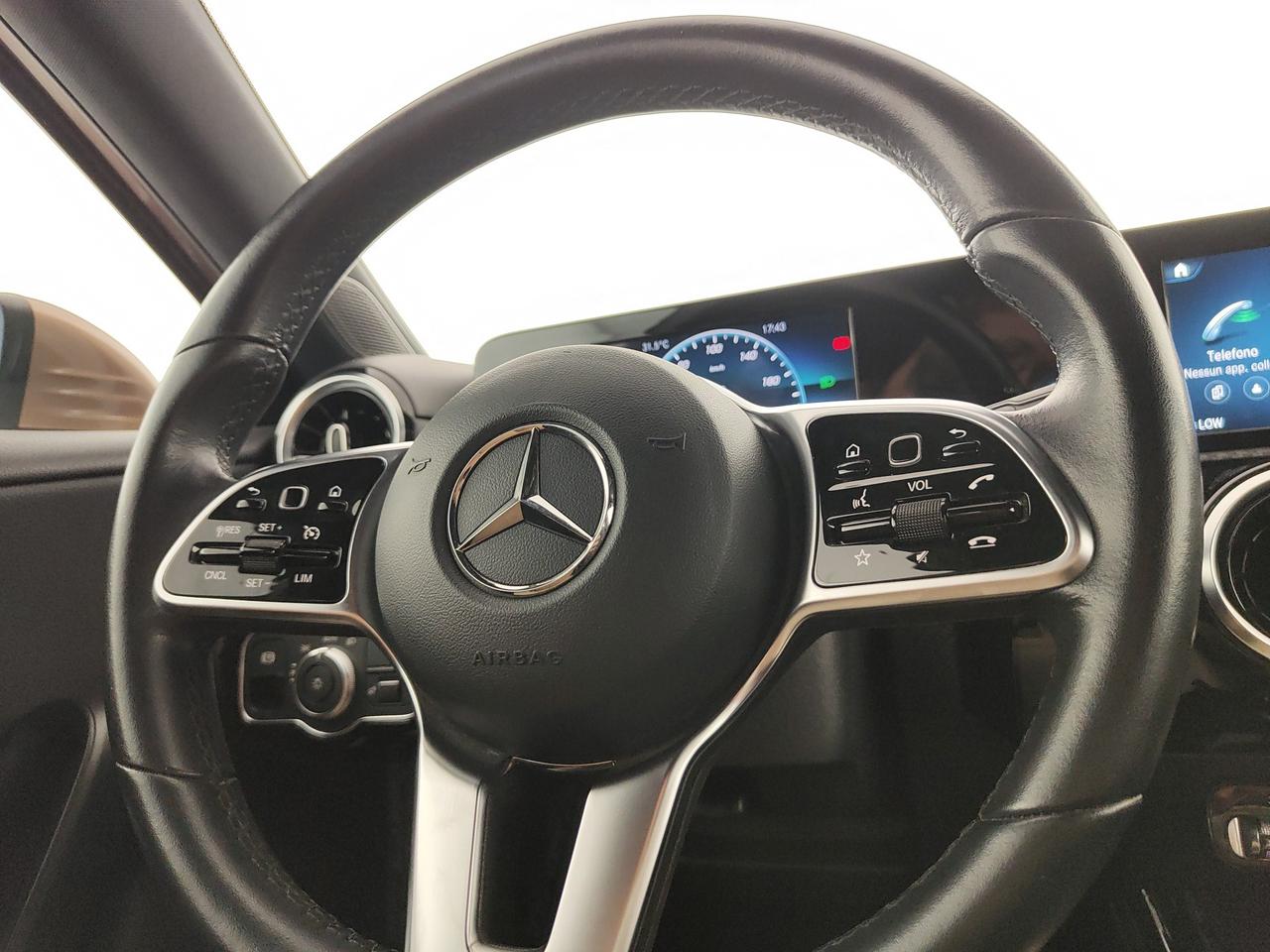 Mercedes-Benz A 180 d Business Extra auto