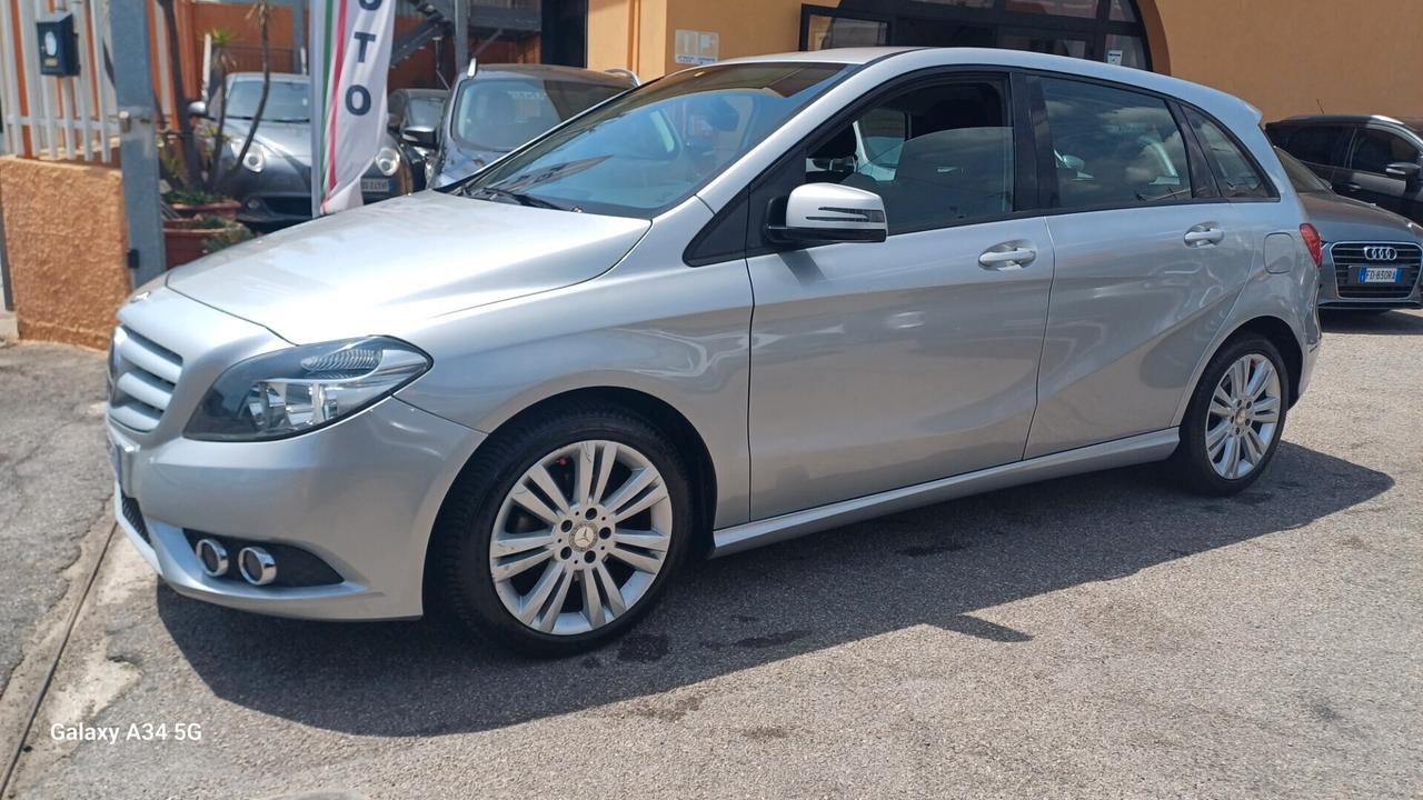 Mercedes-benz B 160 CDI Executive navy