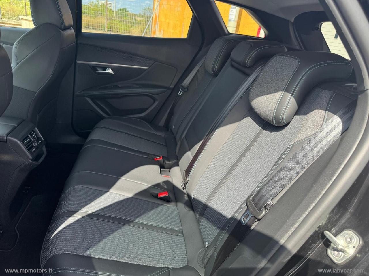 PEUGEOT 3008 ALLURE 1.5 BlueHDi 130CV S&S