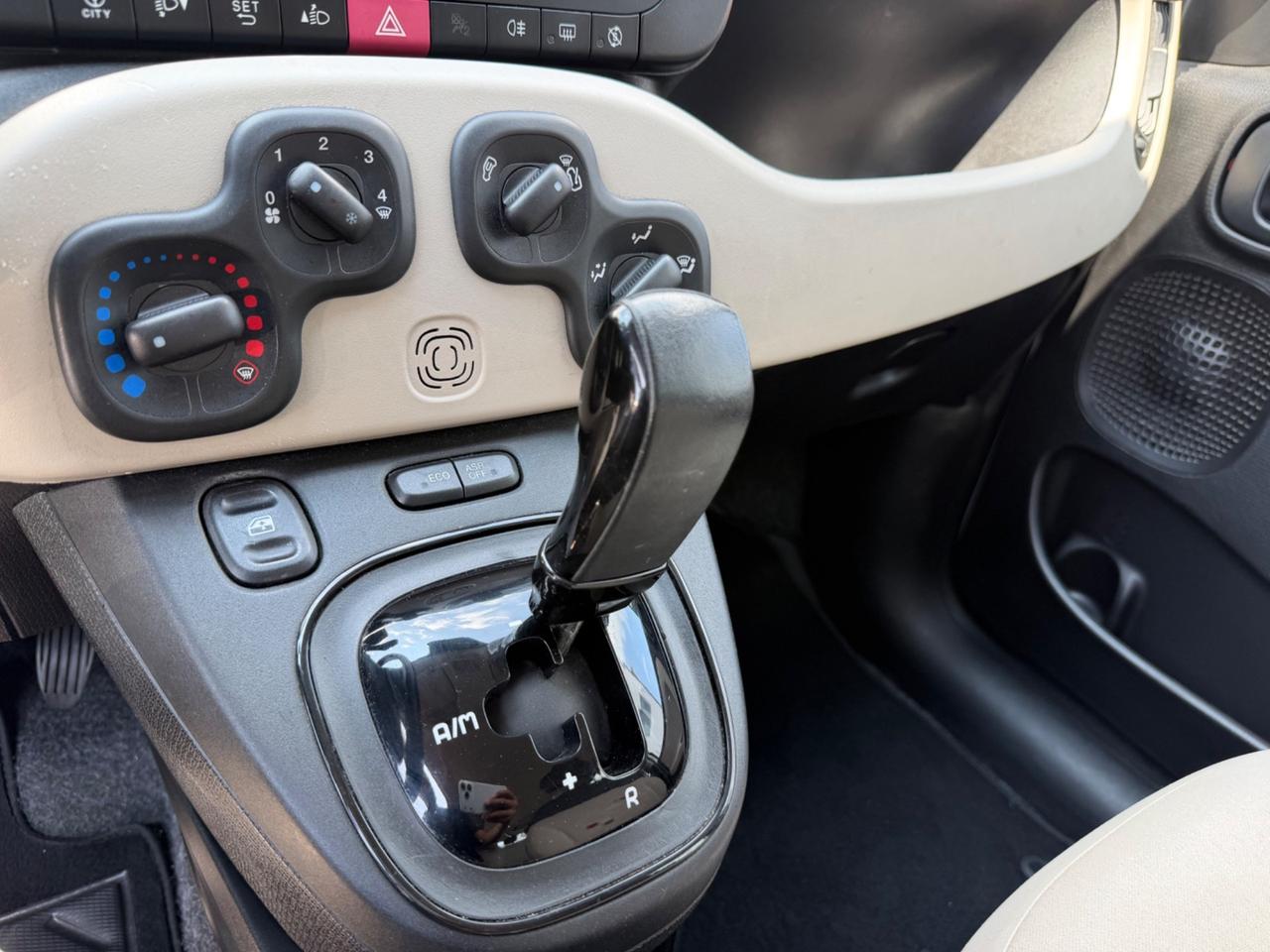 Fiat Panda 0.9 TwinAir Turbo S&S Lounge Dualogic