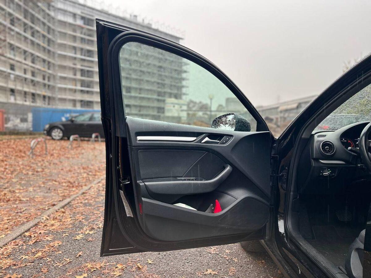 Audi A3 Sportback 30 1.6 tdi Business 116cv s-tronic