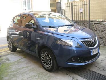 LANCIA Ypsilon 1.0 FIREFLY 5P HYBRID GOLD PLUS