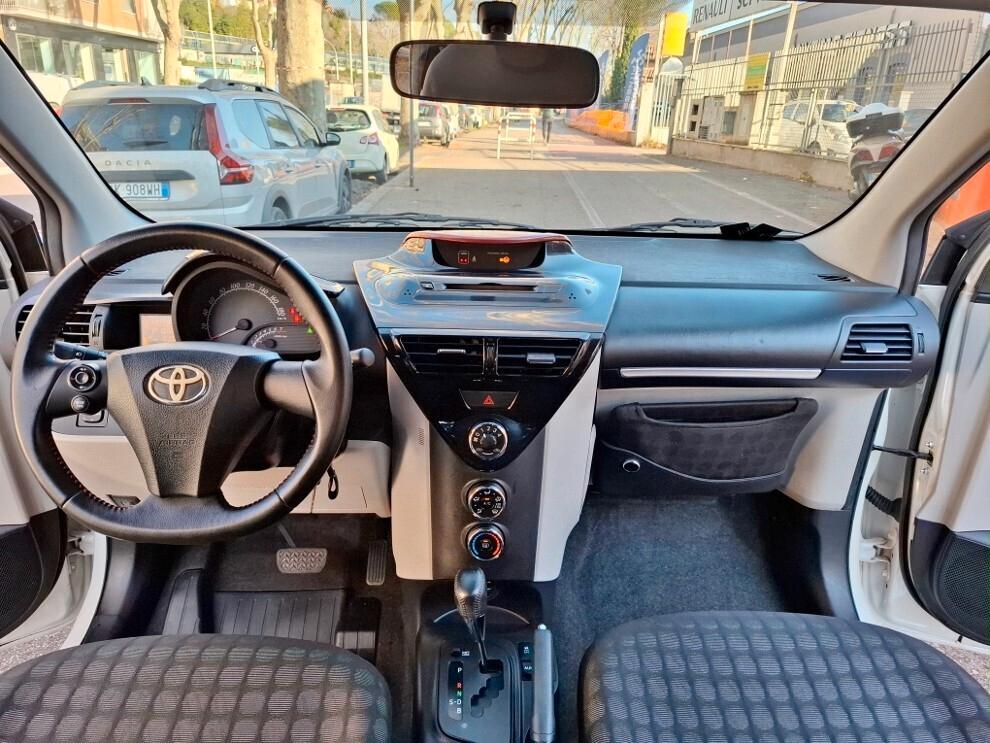 Toyota iQ 1.0 AUTOMATICA OK NEOPATENTATI FULL