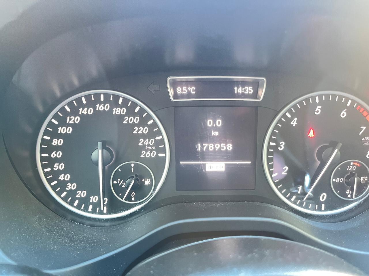 MERCEDES-BENZ A 180 PREMIUM - 1.6 BENZINA - ANCHE PER NEOPATENTATI - 2013