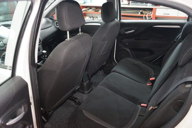 FIAT Punto 1.4 8V Natural Power Lounge