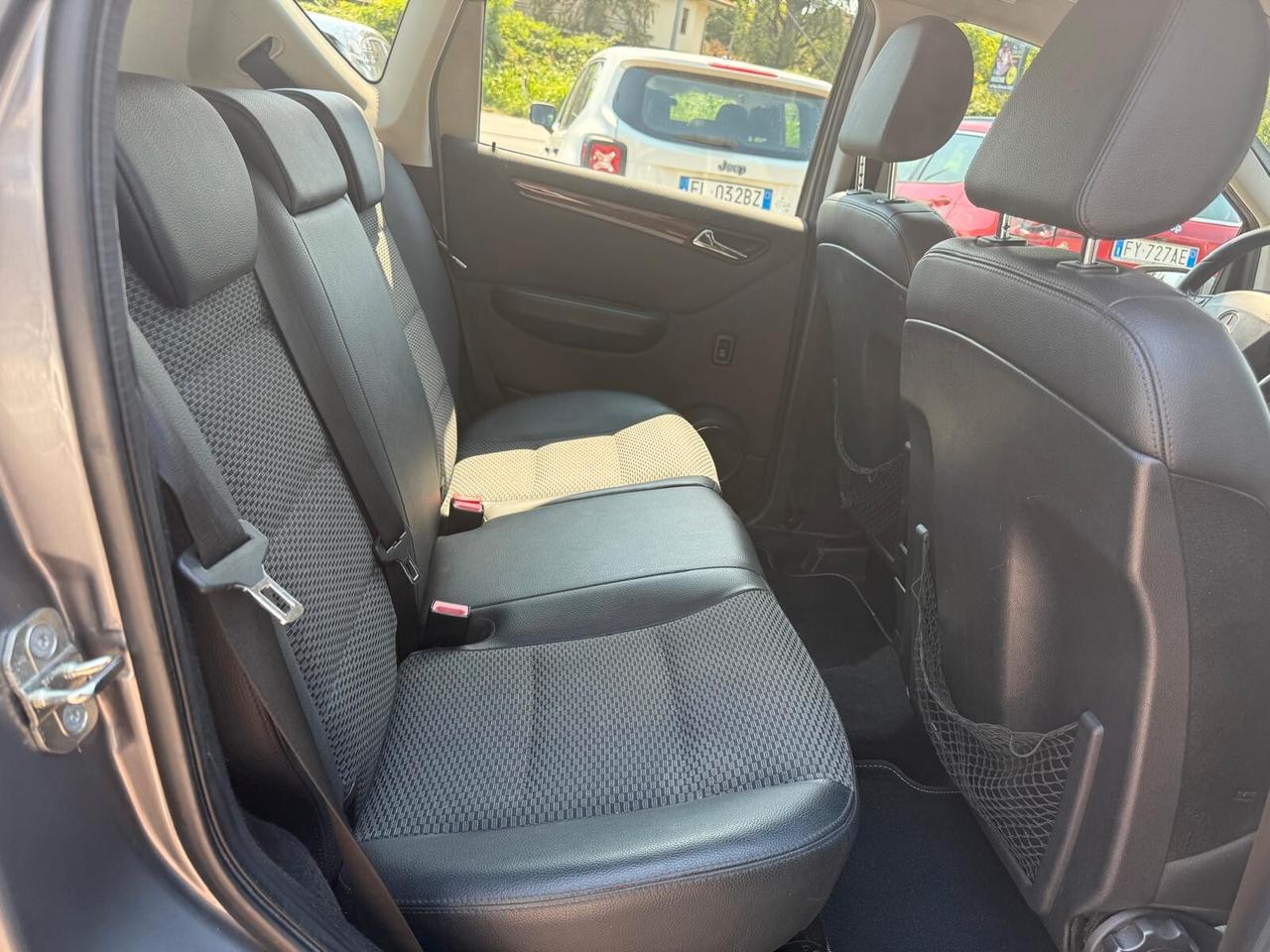 Mercedes-benz A 160 BlueEFFICIENCY Elegance