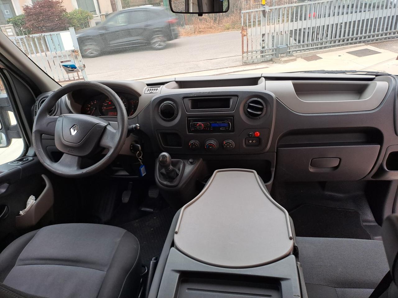 Renault Master T30 2.3 dCi/125 PC-TN Combi QS E5