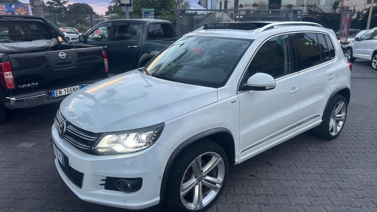 Volkswagen Tiguan 2.0 TDI DSG R-Line 4MOTION