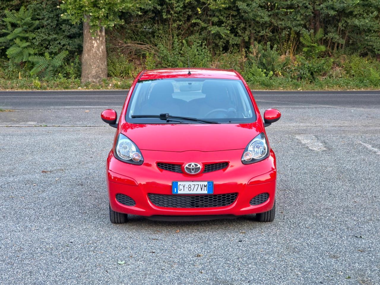 Toyota Aygo 1.0 12V CV-68 VVT-i 5 porte Sol 2009-E4 Manuale NEO
