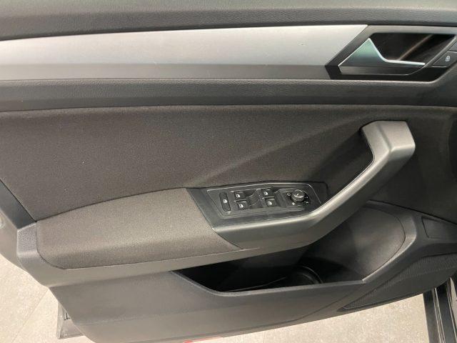 VOLKSWAGEN T-Roc 2.0 TDI 150 CV DSG Life