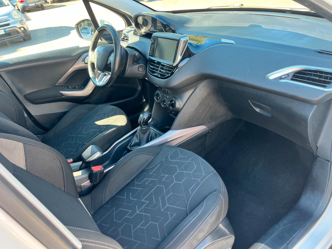 Peugeot 2008 PureTech 82 Active