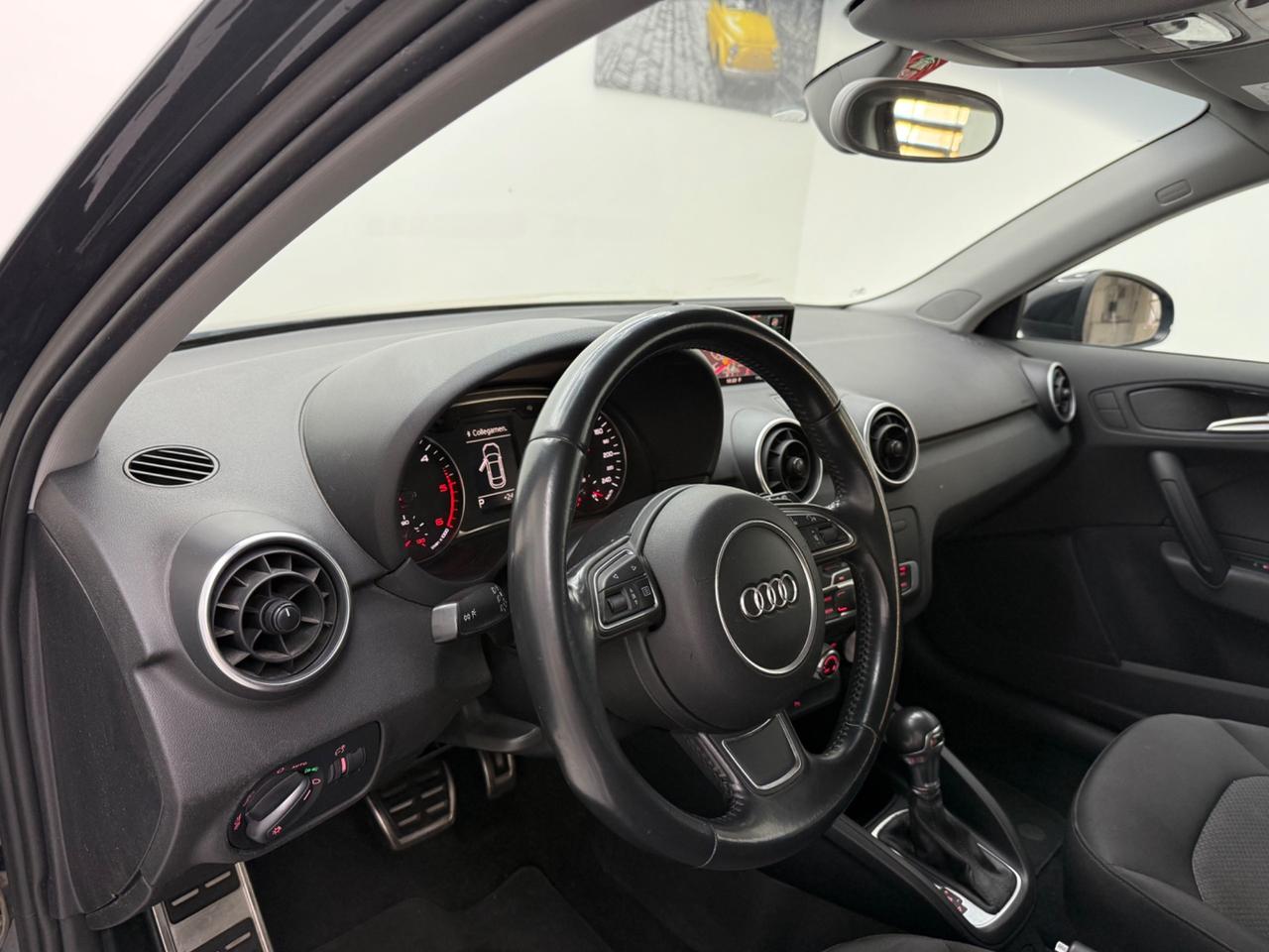Audi A1 1.4 TDI S tronic LINE