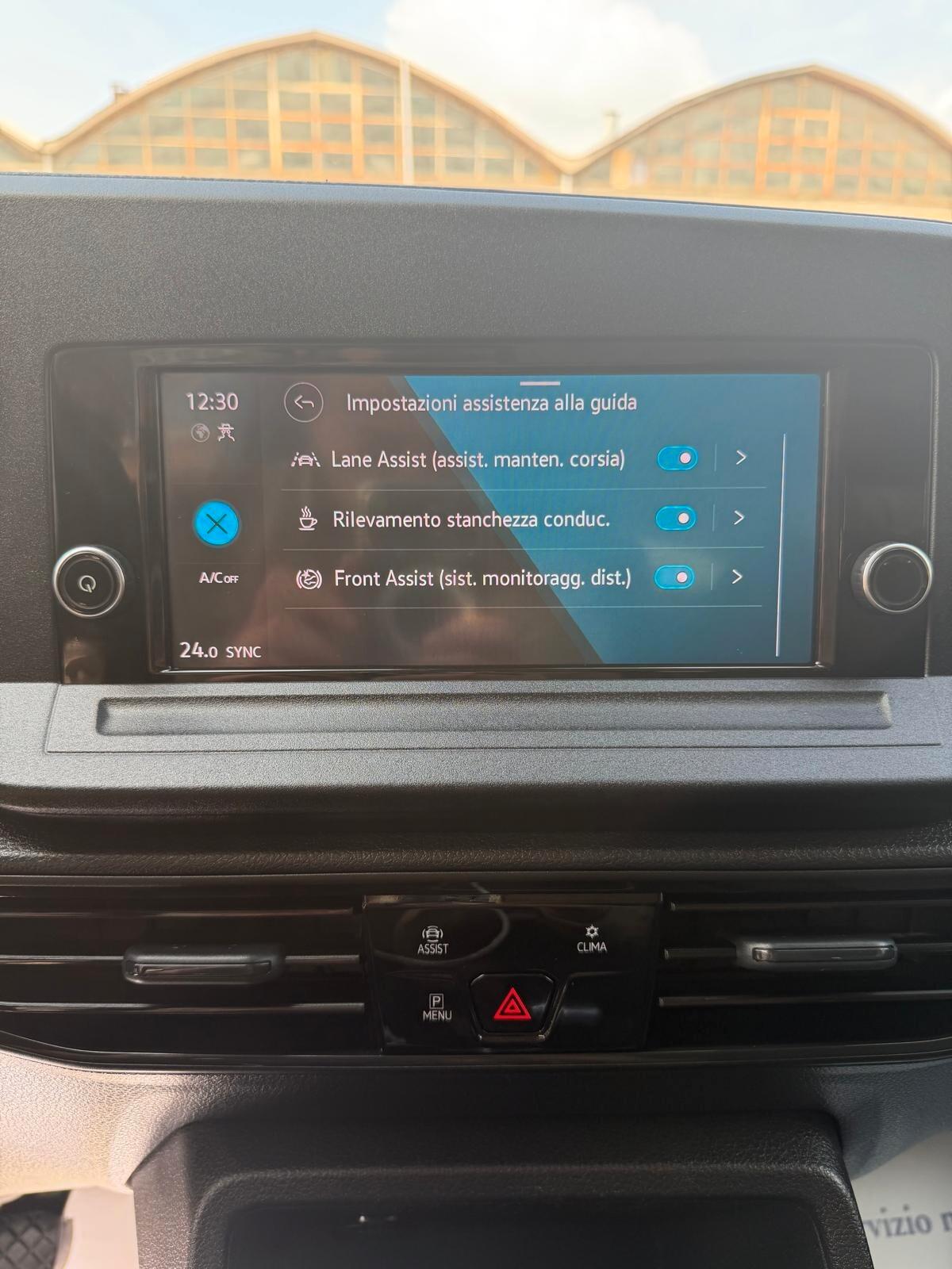 Volkswagen Caddy Pianale Ribassato 2.0 TDI 102 CV Space Maxi 7 POSTI DUE PORTIERE SCORREVOLI