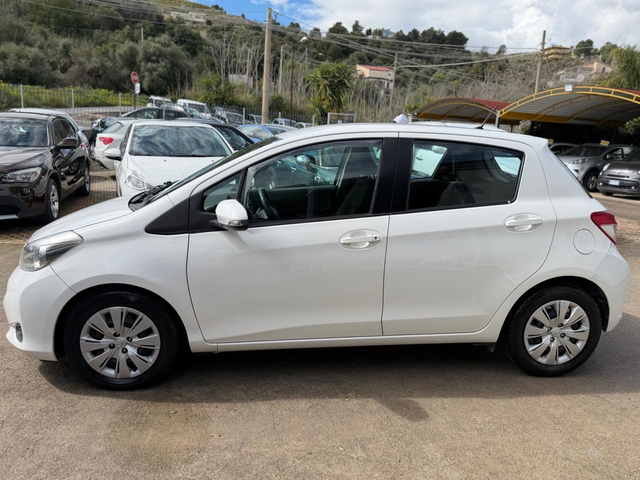 Toyota Yaris 1.4 D-4D 5 porte Km Certificati
