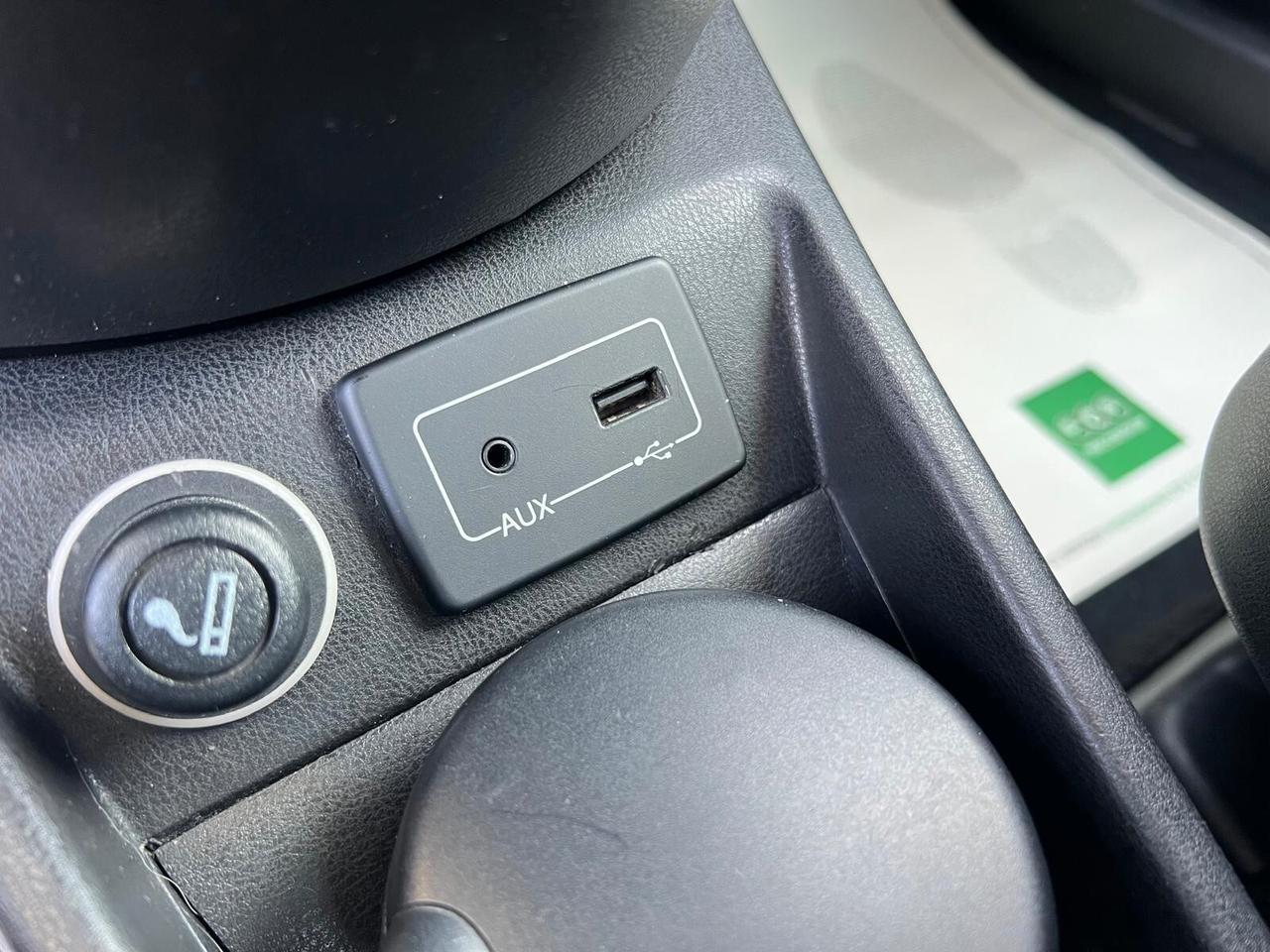 Lancia Ypsilon 1.3 MJT 95 CV 5 porte Platinum