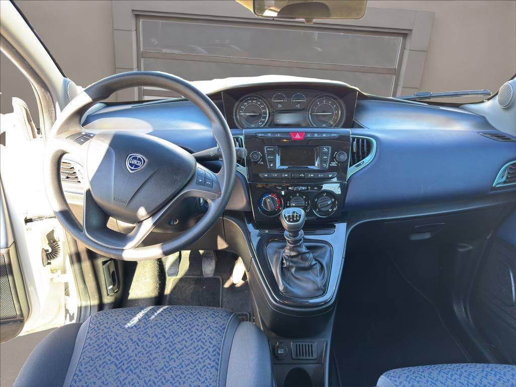 LANCIA Ypsilon 1.0 firefly hybrid Oro s&s 70cv del 2024