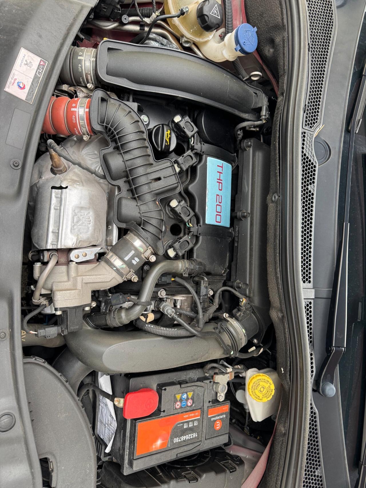 Peugeot 208 1.6 THP 200 CV 3 porte GTi