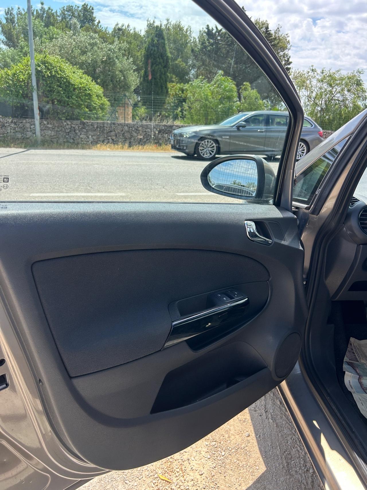 Opel Corsa 1.3 CDTI 75CV 5 porte Elective-2012