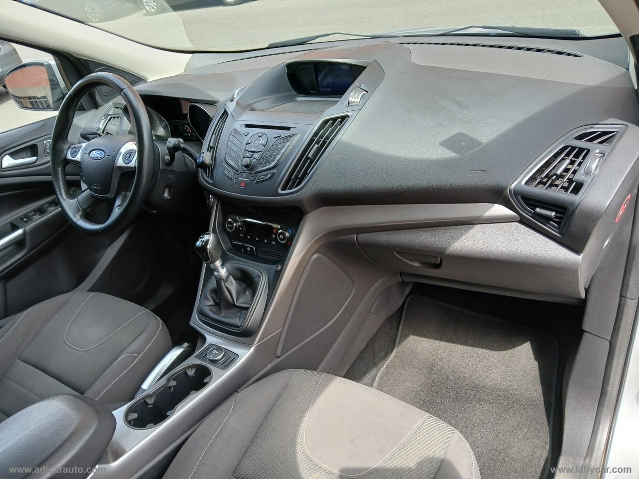 FORD Kuga 2.0 TDCi 140 CV 2WD Titanium