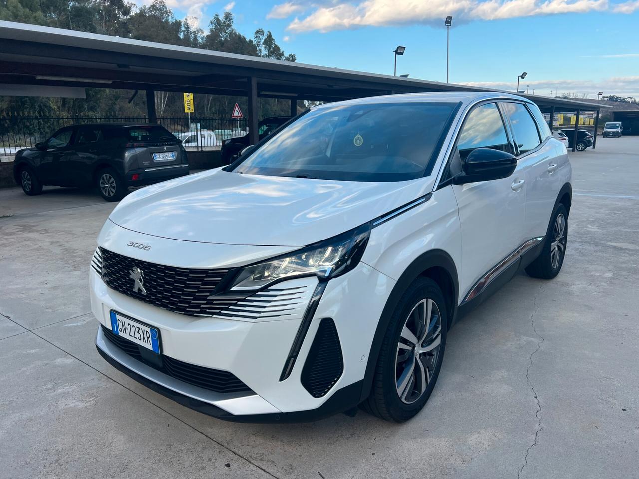 Peugeot 3008 BlueHDi 130 S&S EAT8 Allure