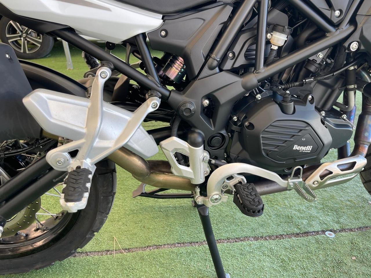 BENELLI TRK 502 (500cc ENDURO )