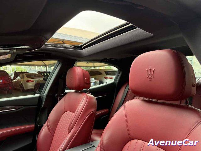 MASERATI Ghibli 3.0 V6 TETTO APRIBILE TELECAMERA IVA ESPOSTA
