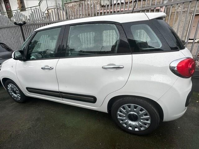 Fiat 500L 1.6 Multijet 120 CV Pop Star NAVI FENDINEBBIA