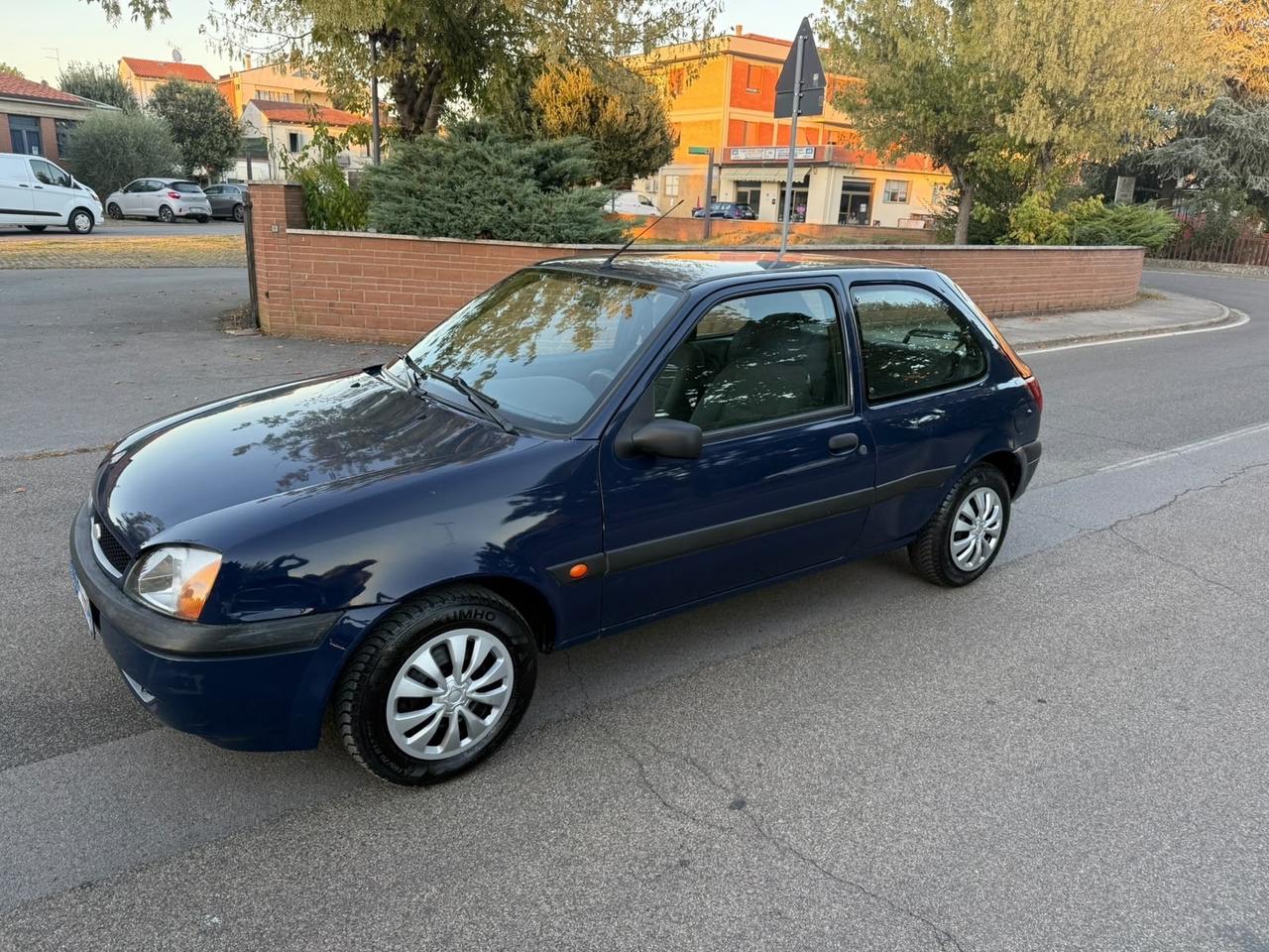 Ford Fiesta 1.2i 16V cat 3 porte Zetec