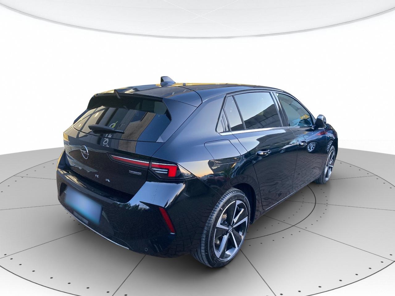 OPEL Astra 1.6 phev Elegance 180cv at8