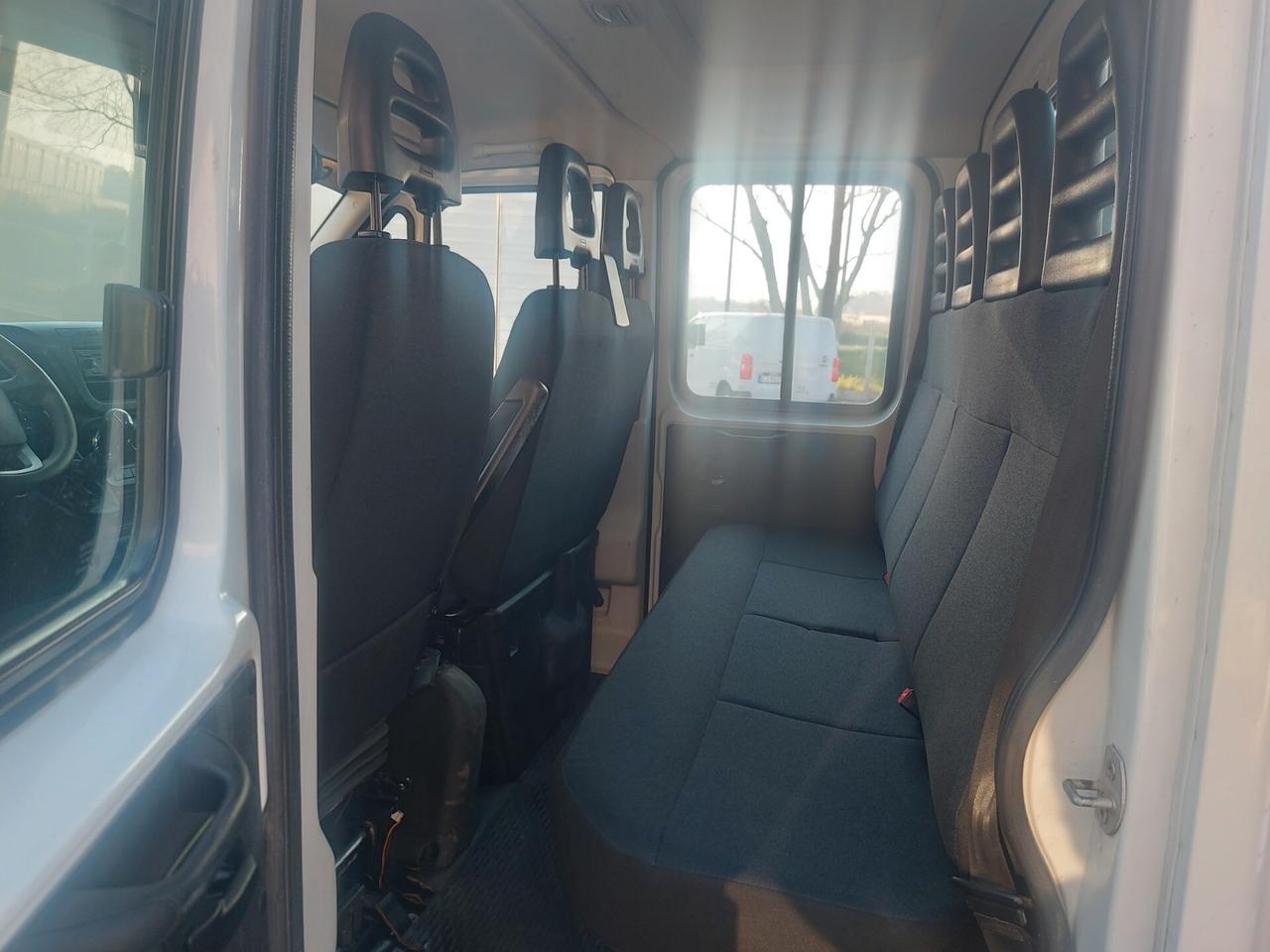 DAILY 35C14 DOPPIA CABINA