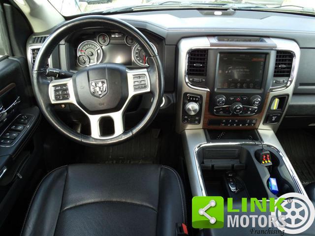 DODGE RAM 1500 AWD 5.7L V8 401CV LARAMIE AUTOCARRO