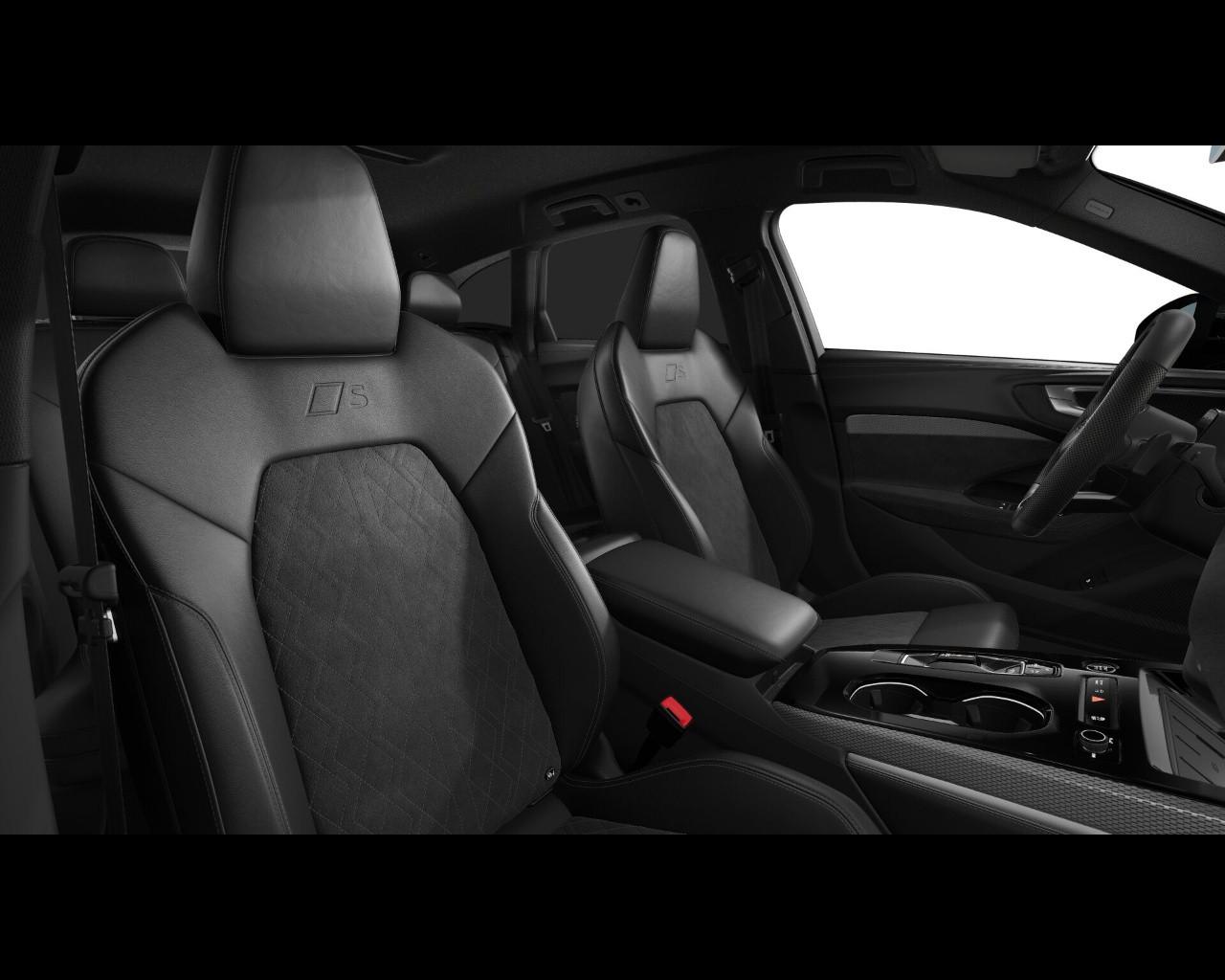 AUDI Audi A5 Avant S line edition e-hybrid quattro 220 kW S tronic