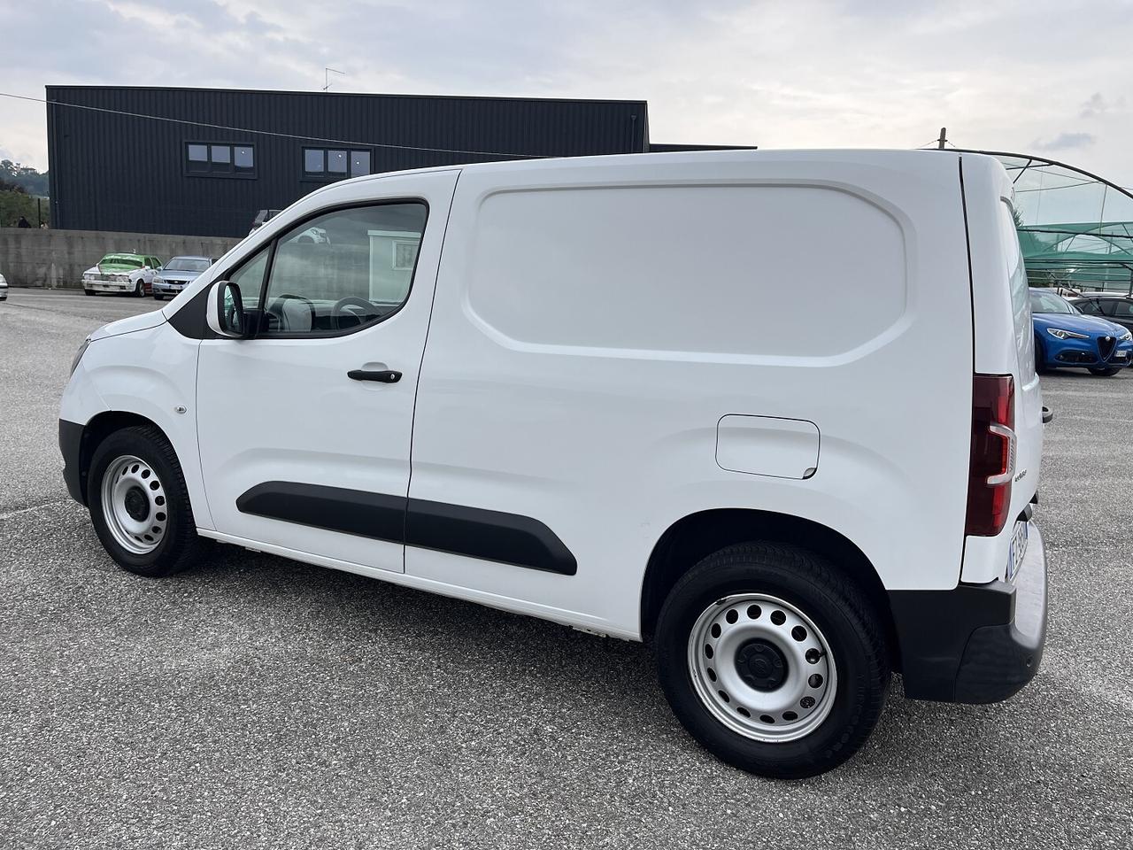 OPEL COMBO CARGO 1600 CC DIESEL 3 POSTI N1
