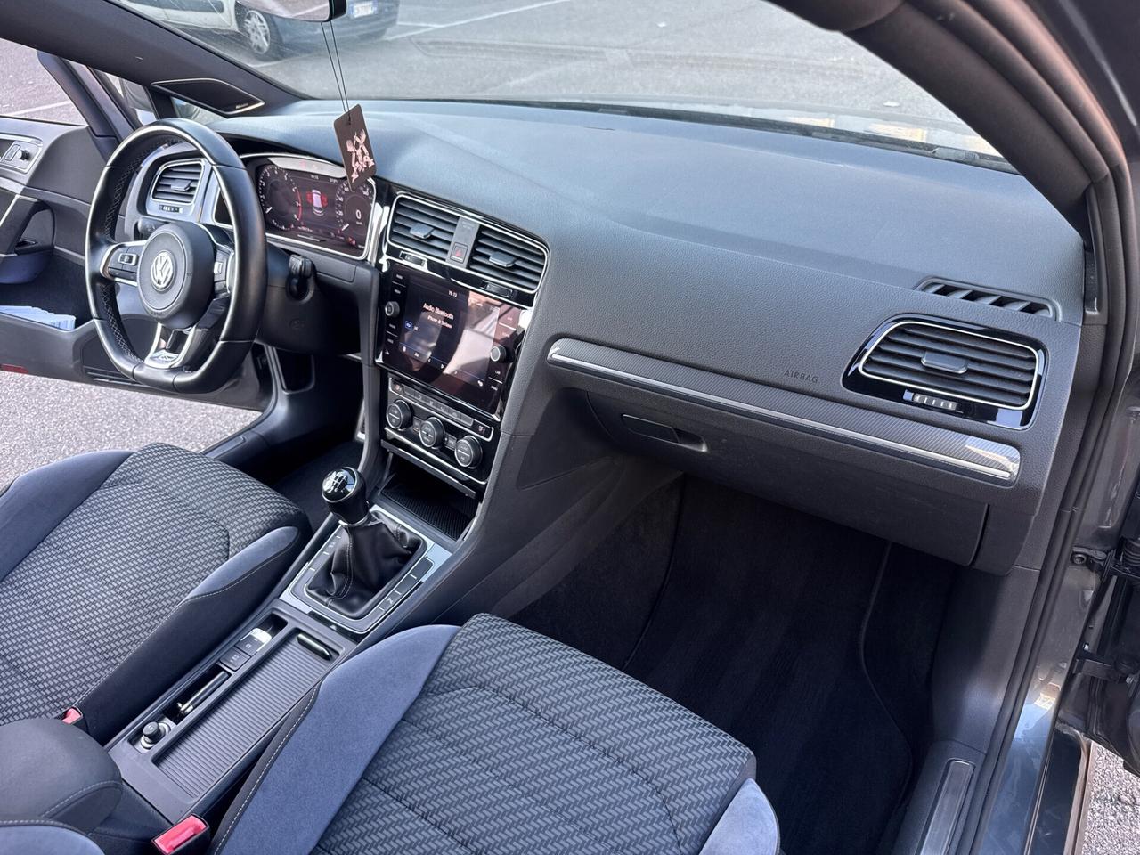 Volkswagen Golf 7.5 1.4 125 CV Rline digitale 2018